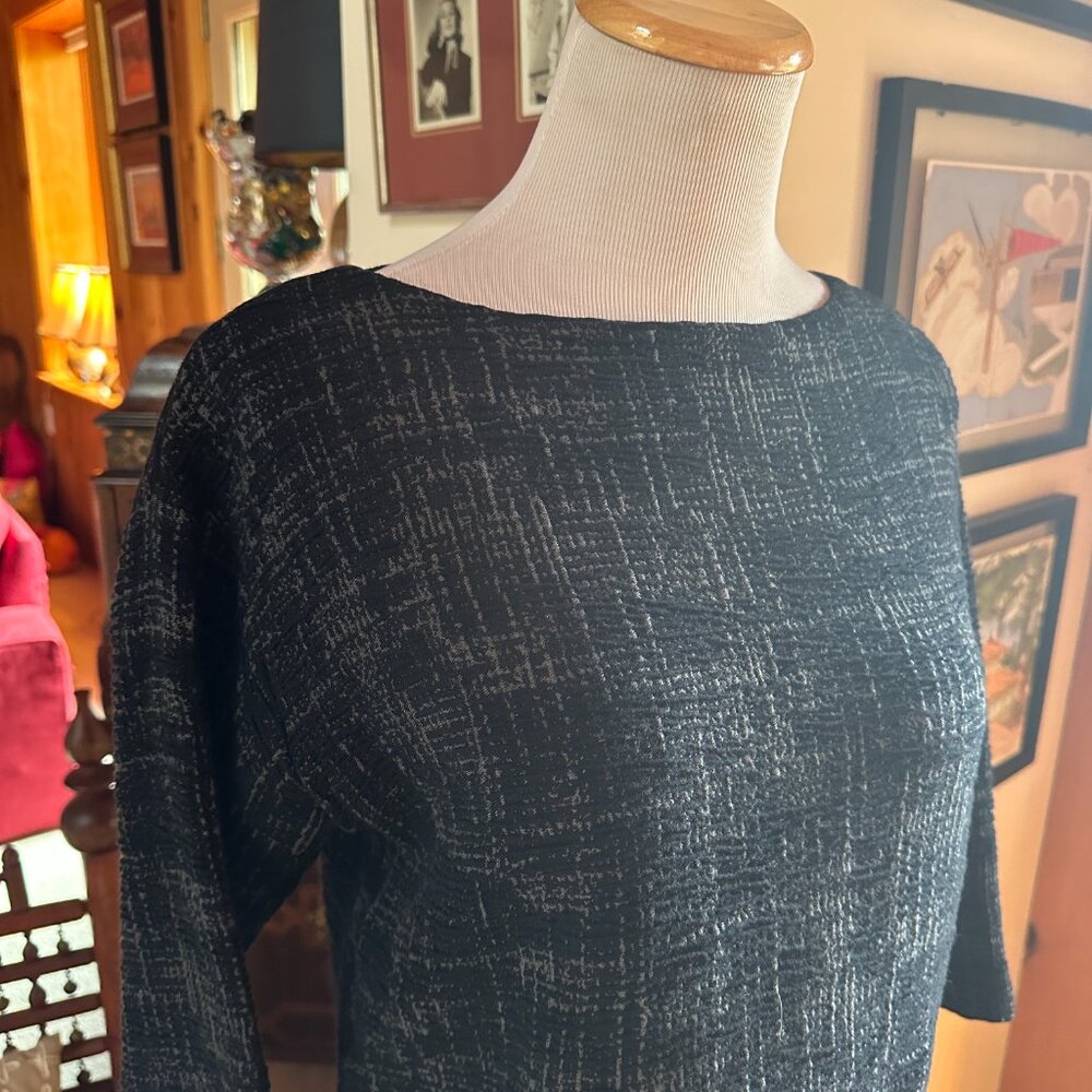 EILEEN FISHER Navy and Gray Top – PP - Picture 2 of 6